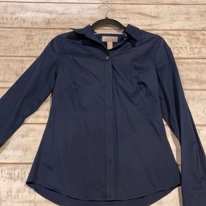 Banana Republic no iron button down blouse